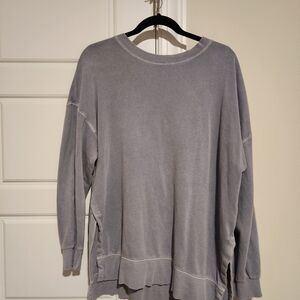 Old Navy Women's Heather Gray Crew Neck Sweater